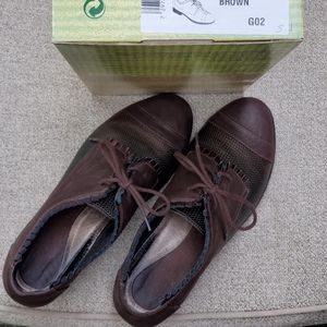 Naot Yama Rattle Snake Brown shoes